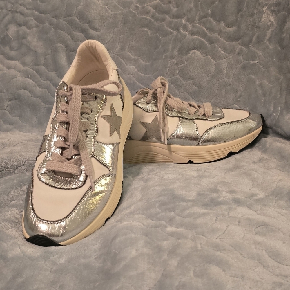 Miim Silver & White Women's Sneakers, Size 7.5